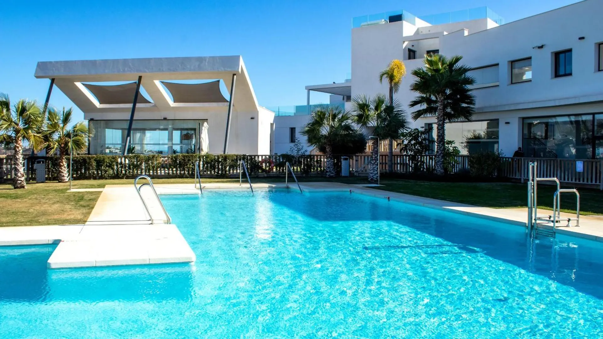 Casa Banderas Garden Level Pool Front Apartment La Cala De Mijas Spain